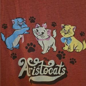 Disney The Aristocats Graphic Tee - Red with Blue, White & Yellow Kittens